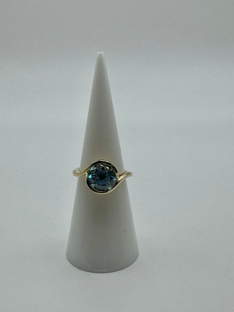 Faythe custom: 3.01 carat blue round lab diamond 10k yellow gold bypass ring