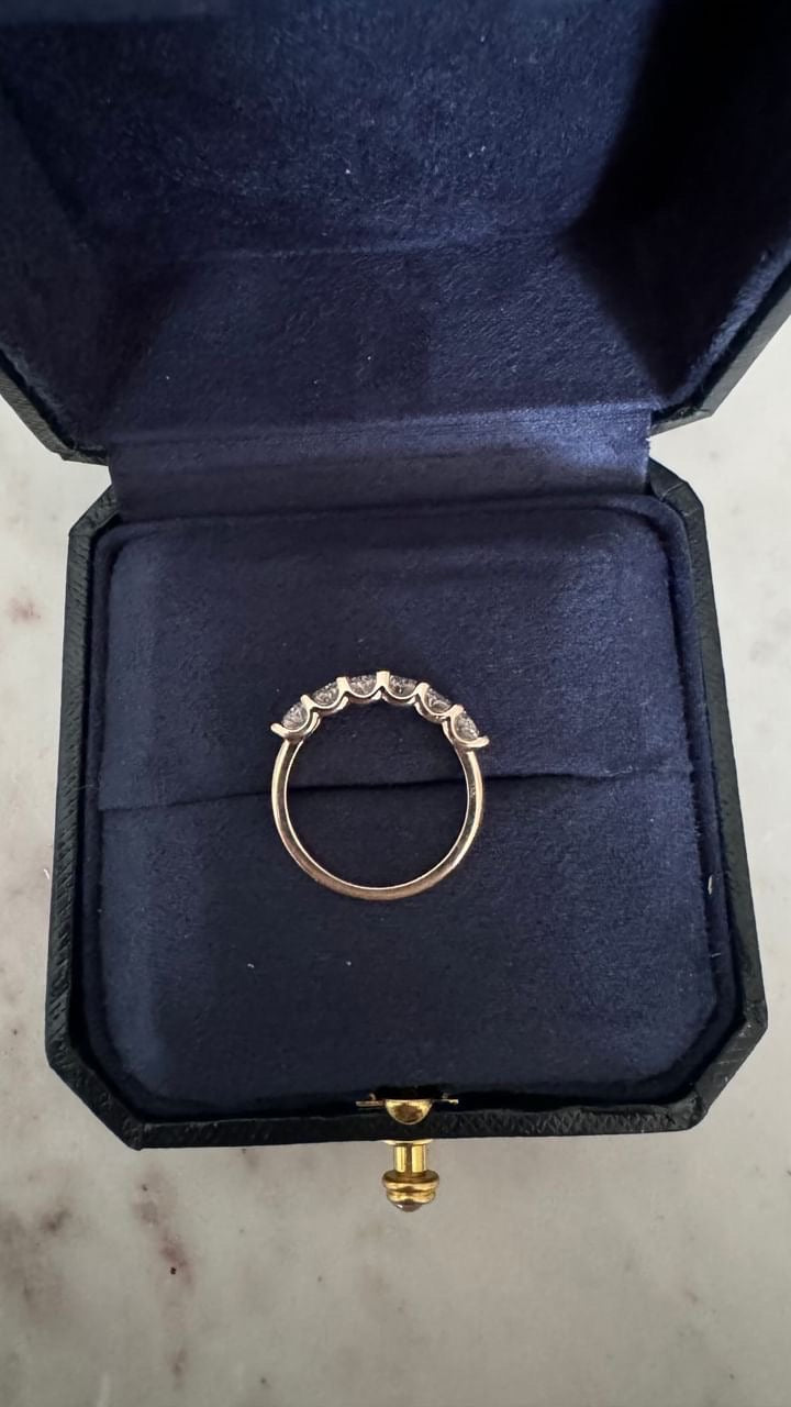 10k yellow gold size 6.25 oval lab diamond band